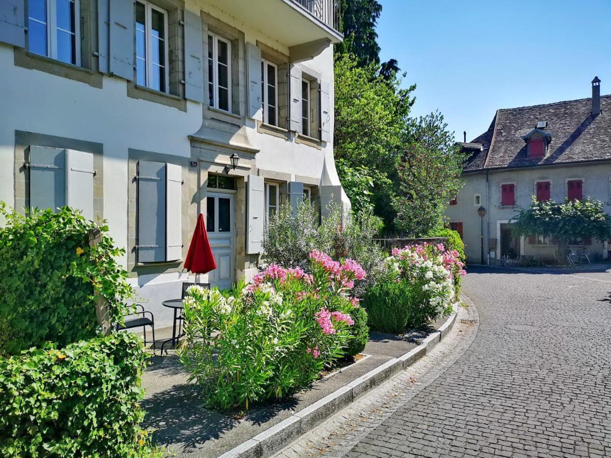 Le Cinquante Quatre Apartment Perroy Exterior photo